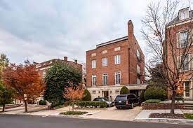 The renovation of jeff bezos' washington, dc, home coincides with $16,840 worth of parking tickets issued on the block. The House That Can Make You Jeff Bezos Neighbor
