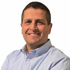 J'ai le plaisir de vous annoncer que je commence un nouveau poste de Group  CFO chez EXENS Group. Je souhaite remercier Herve Vandenberghe et Robert  Charvier pour leur soutien dans le processus