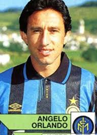 Tanti auguri ad Angelo Orlando iscritto al nostro gruppo (San Cataldo, 11  agosto 1965) è un allenatore di calcio ed ex calciatore italiano, di ruolo  centrocampista ha militato con Varese ,Triestina ,