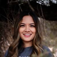 Emily Caplis's Instagram, Twitter & Facebook