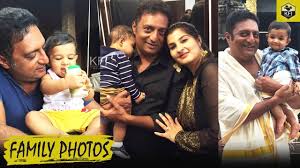 His birthday, what he did before fame, his family life, fun trivia facts, popularity rankings, and more. Danish Sait Family Photos With Mother And Sister Youtube