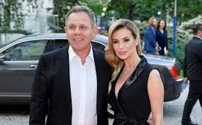Xix wiek ~ xx wiek ~ xxi wiek dziesięciolecia: Izabela Janachowska I Krzysztof Jablonski Pojawili Sie Na Gali Wreczenia Nagrod Polskiej Rady Biznesu Zobacz Jak Wyglada Prezenterka Dwa Tygodnie Po Porodzie Gwiazdy Maxxx News Rmf Maxxx