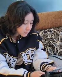 Photo of Don Aubrey Daisuke and Fara Miyako Emi, Della Puspita's Beautiful  and Handsome Japanese Blooded Children