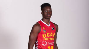 The youngest antetokounmpo brother, alex has good potential thanks to his awesome length, developing skills and great bloodlines but he's also got a long ways to go to reach that potential. Espagne 28 Points Pour Alex Antetokounmpo Pour Son Premier Match En Eba Basket Europe