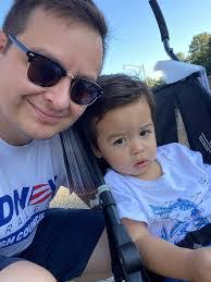 Sidney Parish's Instagram, Twitter & Facebook