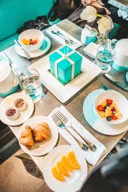 My Experience At The Blue Box Cafe In New York City Breakfast At Tiffany S Anabelle Kristine Charleston Fashion Blog By Anabelle Barnett Nyc Breakfast Breakfast At Tiffanys Cafe New York