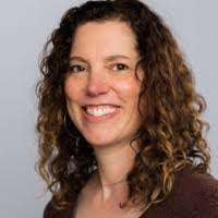 Liz Craig's Instagram, Twitter & Facebook