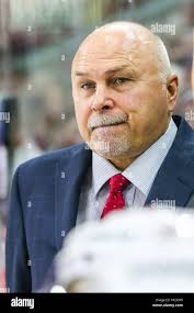 Washington capitals head coach barry hi-res stock photography and images