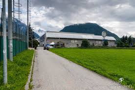 Crollato palaghiaccio vipiteno, fonte foto ansa. Stadio Del Ghiaccio Vipiteno Alto Adige Per Tutti
