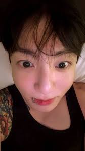 Happy birthday to you 🎂🎂 jungkook 💜💜