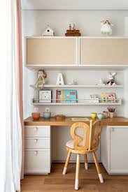Apartamento Para Receber E Curtir Com A Familia Casa De Valentina Prateleira Para Quarto Infantil Meninos Mesa Quarto Planejado Casal Pequeno