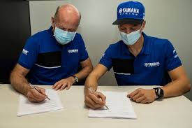 Manuel locatelli is the brother of mattia locatelli (without club). Wsbk 2021 Yamaha Holt Andrea Locatelli Ins Superbike Werksteam