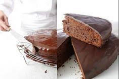 Recette De Glacage Chocolat Facile Une Couverture En Chocolat Pratique Et Facile A Realiser Pour Les Glacage Chocolat Facile Recette Glacage Glacage Chocolat