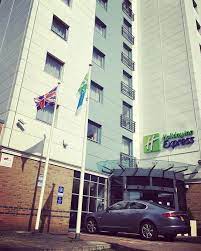 The express by holiday inn is located in the heart of croydon's town centre. Holiday Inn Express London Croydon Home Facebook
