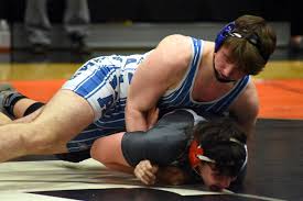 Wrestling Roundup: Elma takes team title at Rubber Chicken tournament