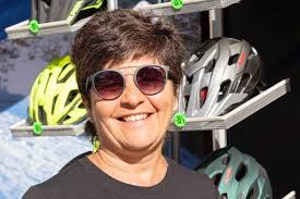 Sie verbindet das Mountainbike