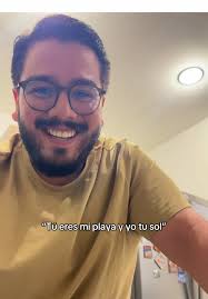 Contigo: La Magia del Baile en la Playa