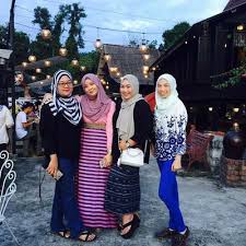 Mrr2 gombak (gombak) 53300 , kuala lumpur malásia. Berbuka Puasa Bersama Team Coway Di Restoran Golek Golek