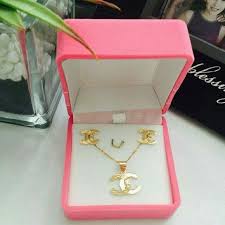 Chanel gold & pearly white cc pendant necklace & pearl hoop earrings nwt set. Parity Chanel Necklace And Earring Set Up To 72 Off