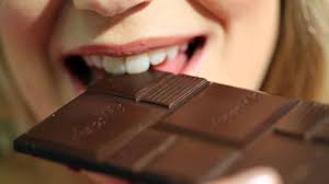 Keine schokolade, kein pudding, keine babykekse, auch jetzt, im sommer, kein eis. Frau Ernahrt Sich 40 Tage Ohne Zucker Das Hat Fatale Folgen Gesundheit