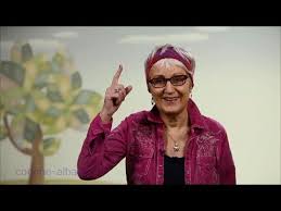 Corinne albaut is currently considered a single author. if one or more works are by a distinct, homonymous authors, go ahead and split the author. Corinne Albaut Comptine Du Lundi Points De Chute Youtube
