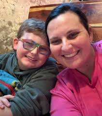 For the first time, Dianah and I stopped at D. Lish's Burgers for lunch.  The cheeseburger and french fries were the best. Along with the burger and  fries, I would give the