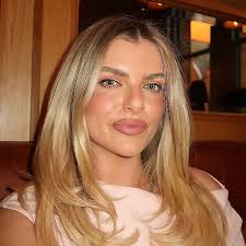 Top 50 Irish Beauty Influencers in 2025