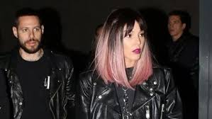Εντυπωσίασε η τάμτα με την κόρη της. Tamta Apokalypse Ton Logo Poy Den Phgainei Sth Celebrities Eidhseis