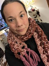 When in doubt, make a simple v stitch scarf