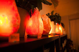 Benefits of Himalayan Salt Lamps - Saltuary