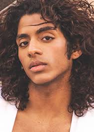 Leon Guevara's Instagram, Twitter & Facebook