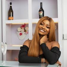 Priscilla ajoke ojo is the gorgeous daughter of famous yoruba actress and producer, iyabo ojo. Love In The Air Fans Say As They React To Korede Bello And Iyabo Ojo S Daughter Priscilla S Romantic Video Madailygist