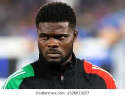 Thomas parte : résultats (10 mille) d'images libres de droits, de photos de  stock et d'illustrations