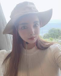 JIN SUN PARK (@jihsunpark) • Instagram photos and videos