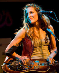 Emily Strayer - Wikipedia