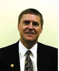 Mark Enderle's Instagram, Twitter & Facebook