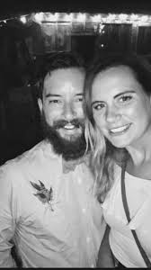 Kelli Tanner and Dustin Hanson's Wedding Website