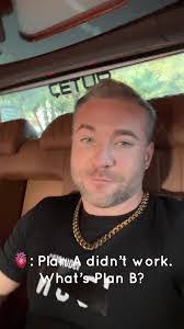 Melvin Dukes's Instagram, Twitter & Facebook