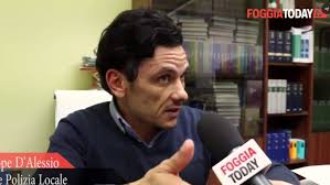 Intervista all'agente Giuseppe D'Alessi: "Così ho salvato la vita a  quell'uomo"