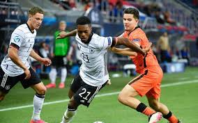 Analysen baserades på sökningar i. Vwjlxxrhdb5e M