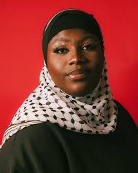 new year, new picture, an inch towards liberation 🇵🇸🇸🇩🇲🇲🇭🇹 📸:  @nayeliesfotos behind the lens 🤍 took a break, tik tok getting banned, the  climate is changing, my student's graduate this spring and