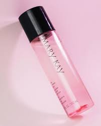 This oil free makeup remover gently and easily removed my makeup easily and effortlessly without leaving an oily residue. Mary Kay Inc On Twitter Thatfeelingwhen You Remove Your Makeup Before Bed Retweet If You Love The Marykay Oil Free Eye Makeup Remover Https T Co Juyjzw5qj7 Https T Co Ni47rcdb31