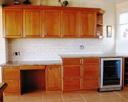 My lake house kitchen has light oak cabinets, my walls are dark grey, and the backsplash is white with a tile with fruit on it every once in a while, which i hate. Traditional Orange Kitchen Cabinets Backsplash Ideas Modern Design From Popular Orange Kitchen Cabinet With Backsplash Pictures