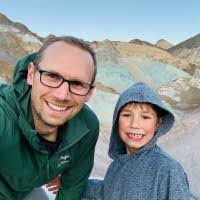 David Leibovitch's Instagram, Twitter & Facebook