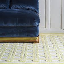 Le Retour Du Cannage Dans La Deco En 20 Inspirations Cannage Tapis Jaune Deco