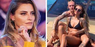 Januar 2018 um 12:26 uhr Helene Fischer Sophia Thomalla Lasst Sich Sangerin Nicht Stechen