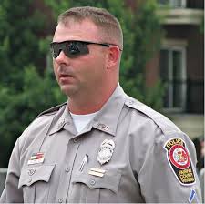 This is an awesome collection of the most popular this is an awesome collection of the most popular haircuts for men and men's hairstyles as we head into 2017. 680 State Police And Police Haircuts Ideas In 2021 State Police Police Men In Uniform