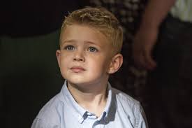 Still Of Connor Corum In Heaven Is For Real 2014 Http Www Movpins Com Dhqxoti5mjyz Heaven Is For Real 20 Peliculas Familiares Peliculas Clasicas Peliculas