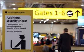 Whether you are at home or out and about, travelling with baggage or without. Check In Si Imbarcarea