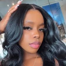 Gordon Ramsay's net worth is $220 million and y'all arguing about buying a  kitchen set for a boy. 🙄🤦🏾‍♂️